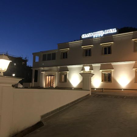 Grand Hotel Royal Помпеи Экстерьер фото